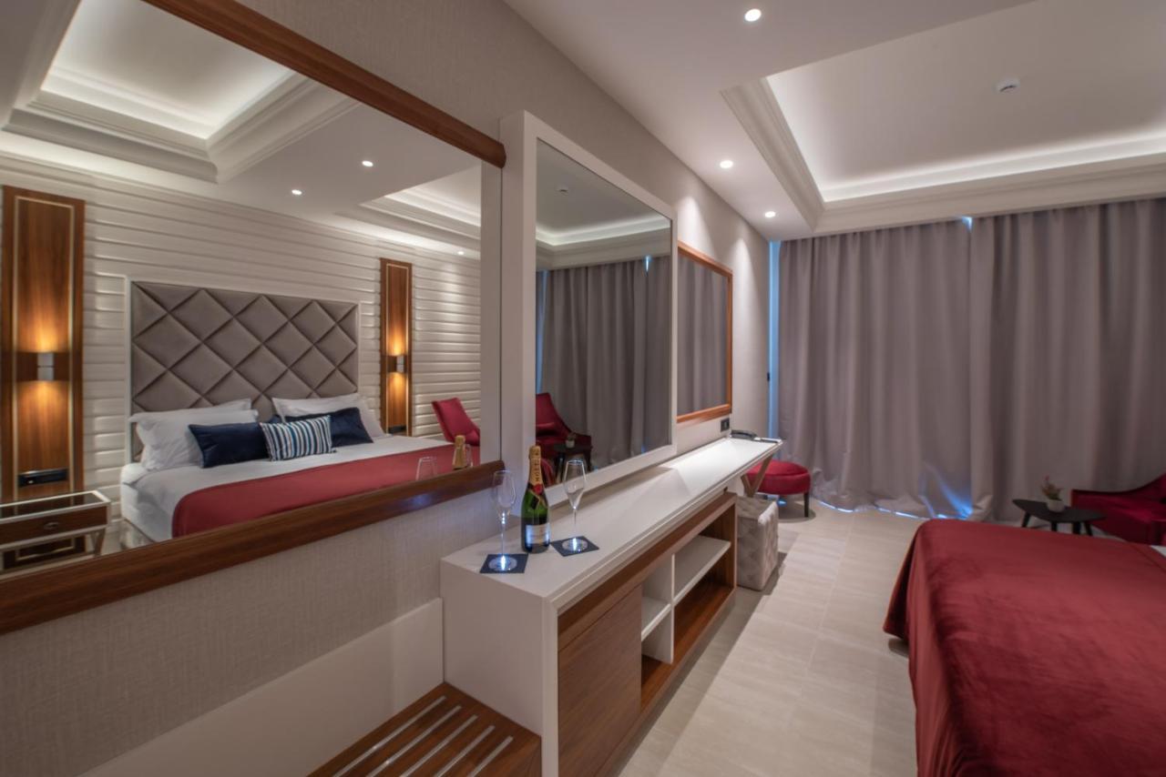 Boutique Hotel R Palazzo Kotor Buitenkant foto
