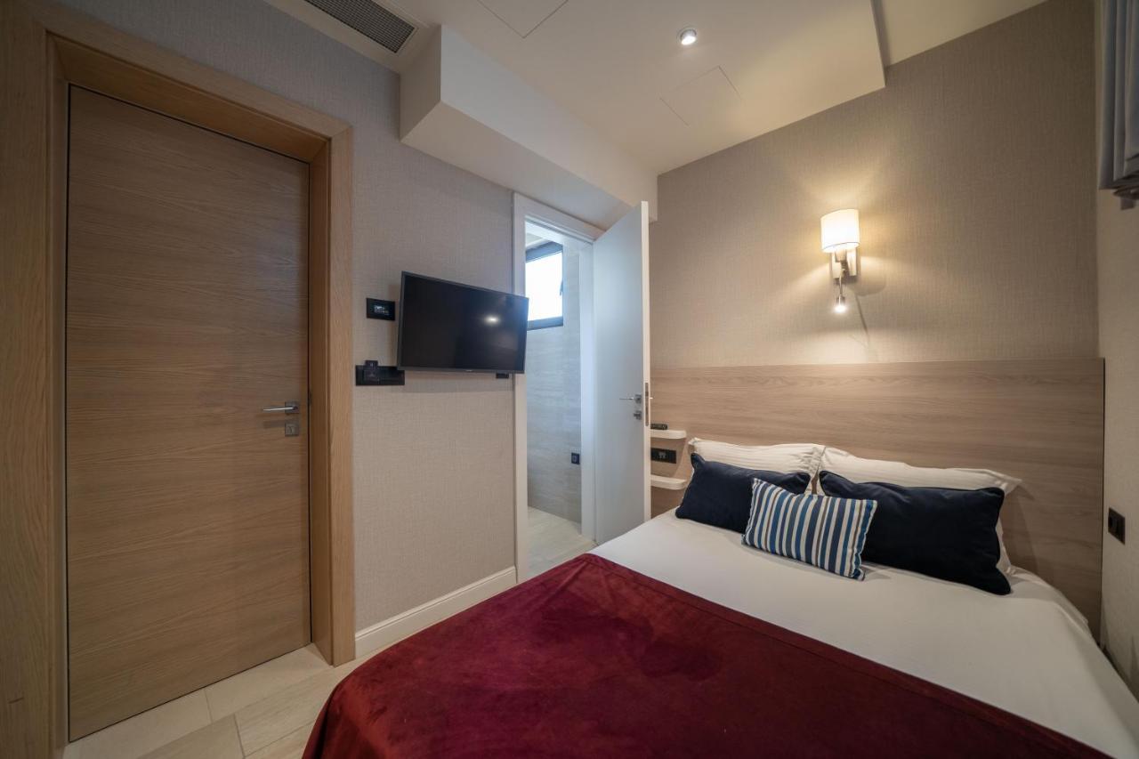 Boutique Hotel R Palazzo Kotor Buitenkant foto